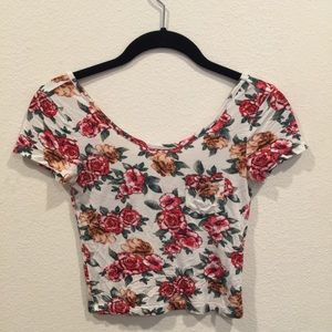Floral scoop neck crop top